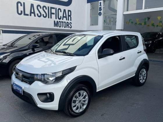 FIAT MOBI 1.0 EVO FLEX LIKE. MANUAL FIAT MOBI 1.0 EVO FLEX LIKE. MANUAL